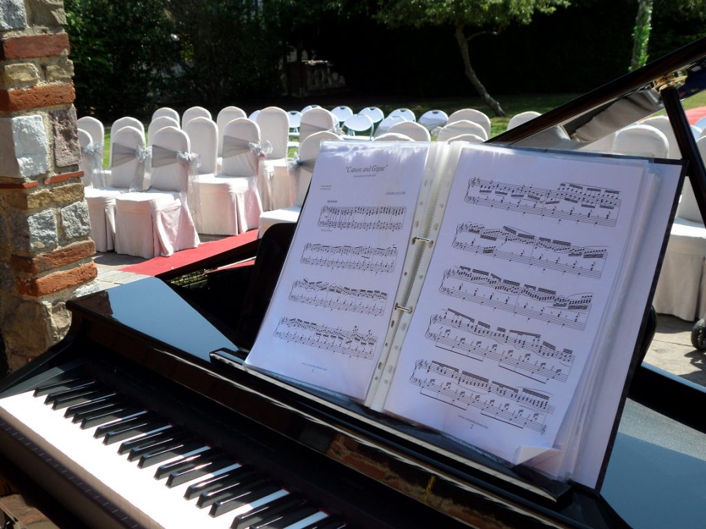 Grand Piano Shell - Pianist and Jazz band Oxfordshire